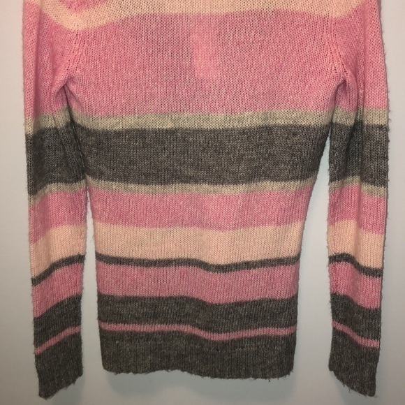 New York‎ & Company Wool Blend V-Neck Gray/Pink Sweater/ Size Small "NWT" - Picture 11 of 11